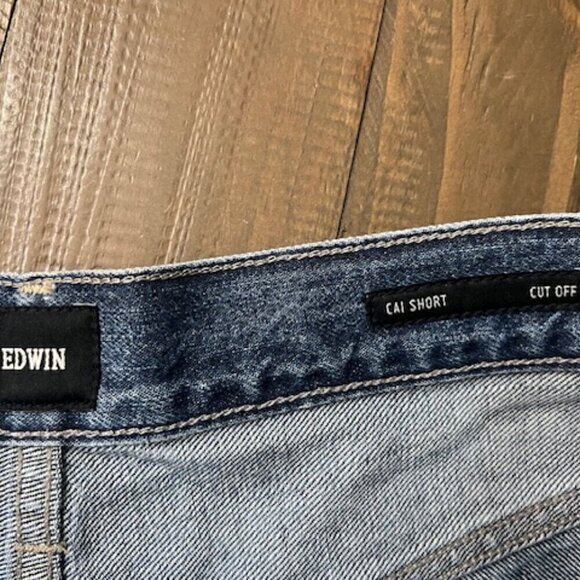 Edwin Cai Denim Jean Cut-Off Shorts in Maui 3" Inseam - Picture 7 of 8